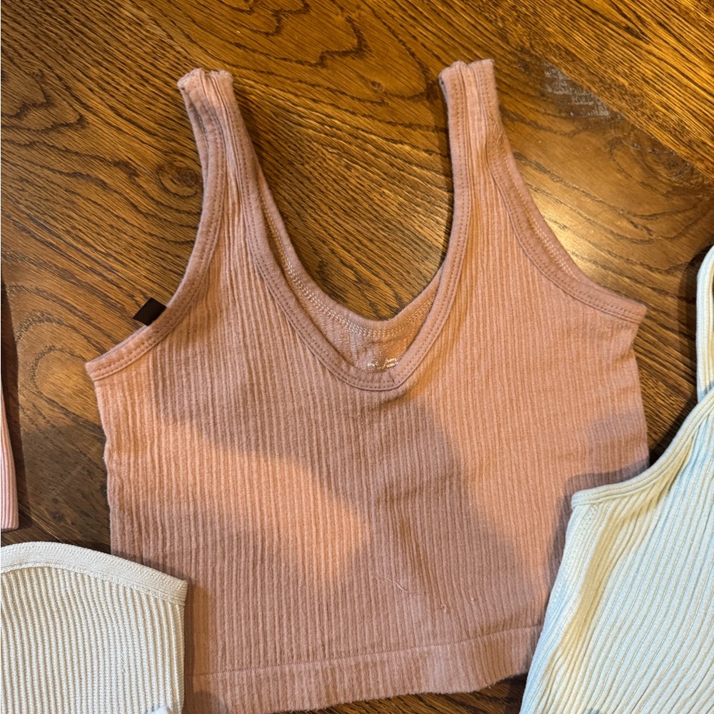 Stylish Women's Tank Top Collection - Picture 16 of 16